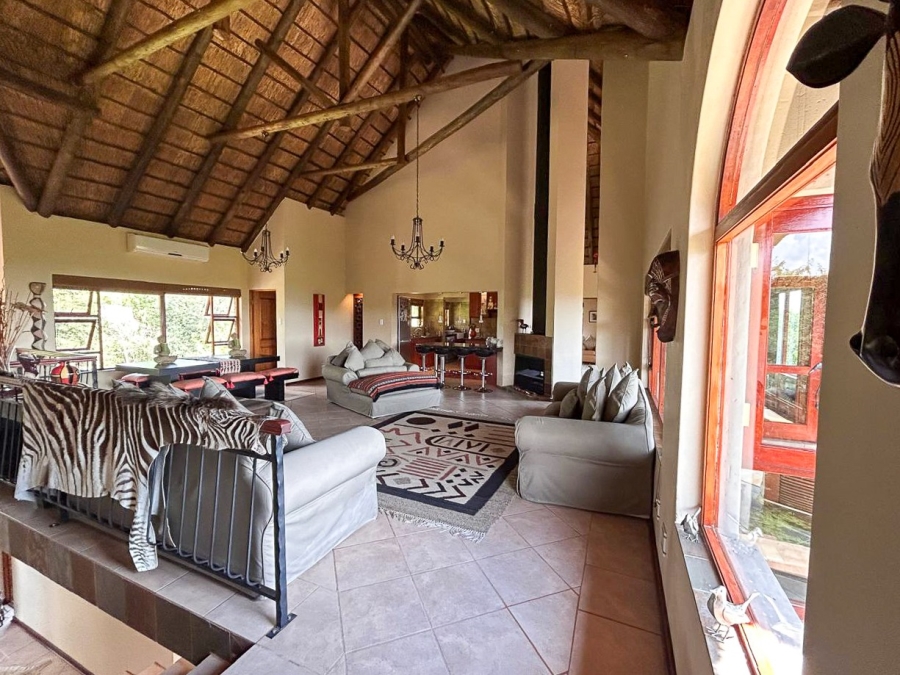 5 Bedroom Property for Sale in Boschenvaal River Front Lodges Free State